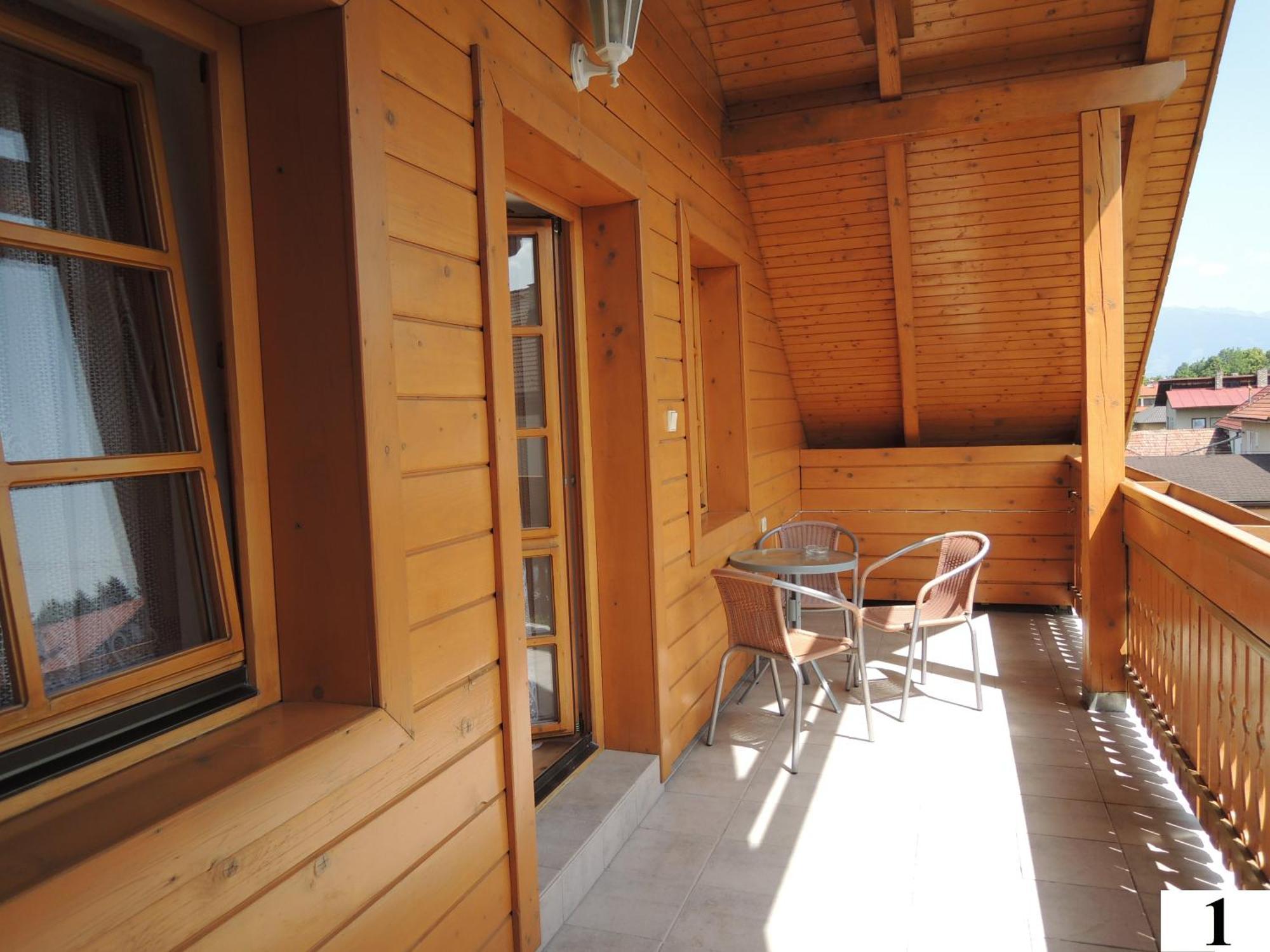 Privat Alenka Hotel Liptovsky Mikulas Exterior photo