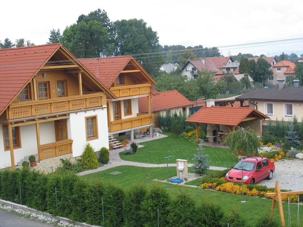 Privat Alenka Hotel Liptovsky Mikulas Exterior photo